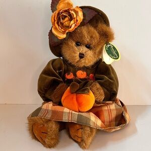 Bearington Collection “Autumn Harvester” Collectible Plush Teddy Bear